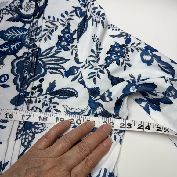 Floral Navy Blue and White Long Sleeve Pin-tuck Top, V Neck - Picture 6 of 11